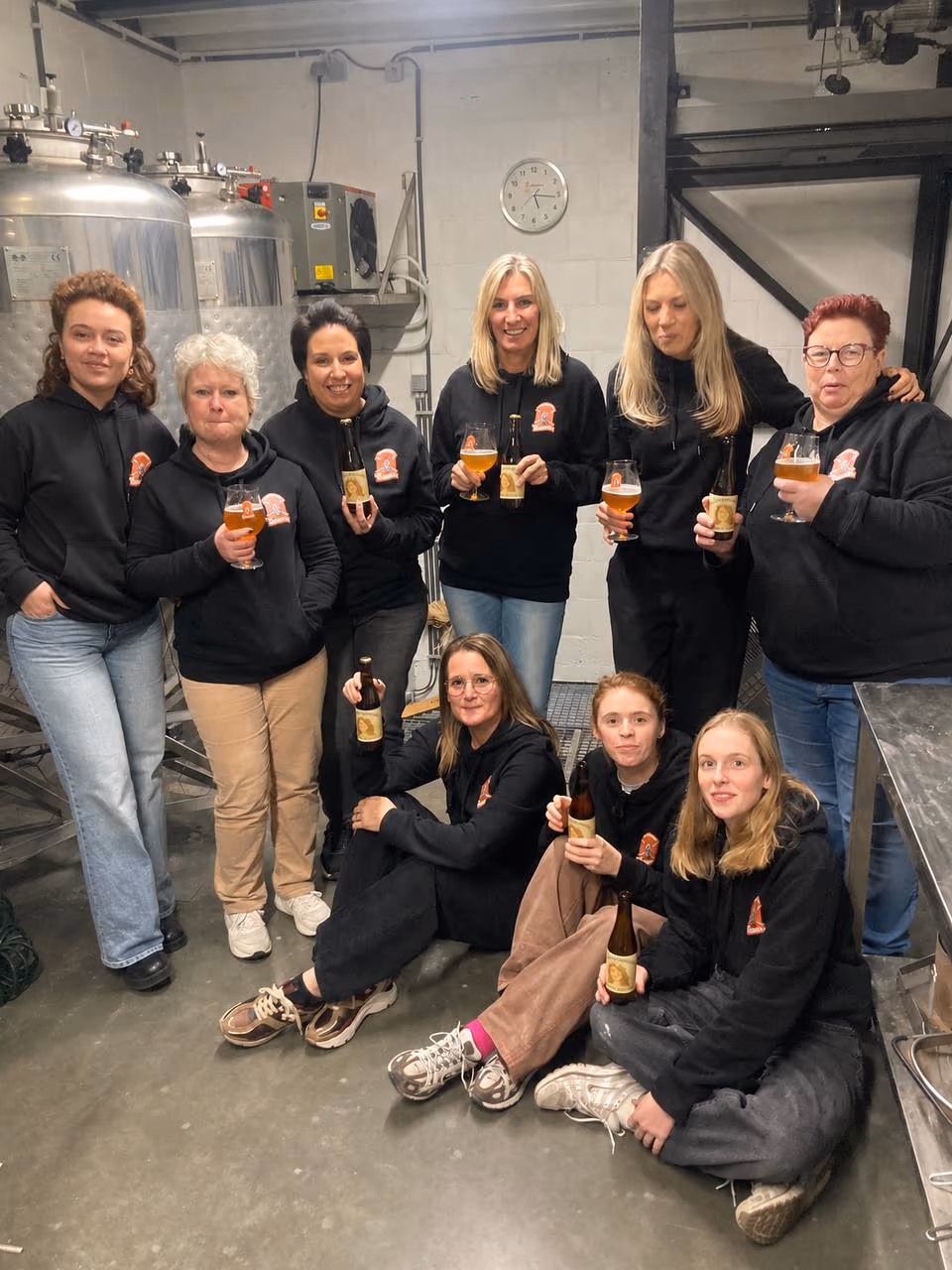 Groep foto vrouwen brouwerijteam